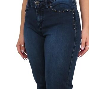 Rock & Republic Skinny Berlin Jeans in dark wash with studding detail Sz 8M NWT